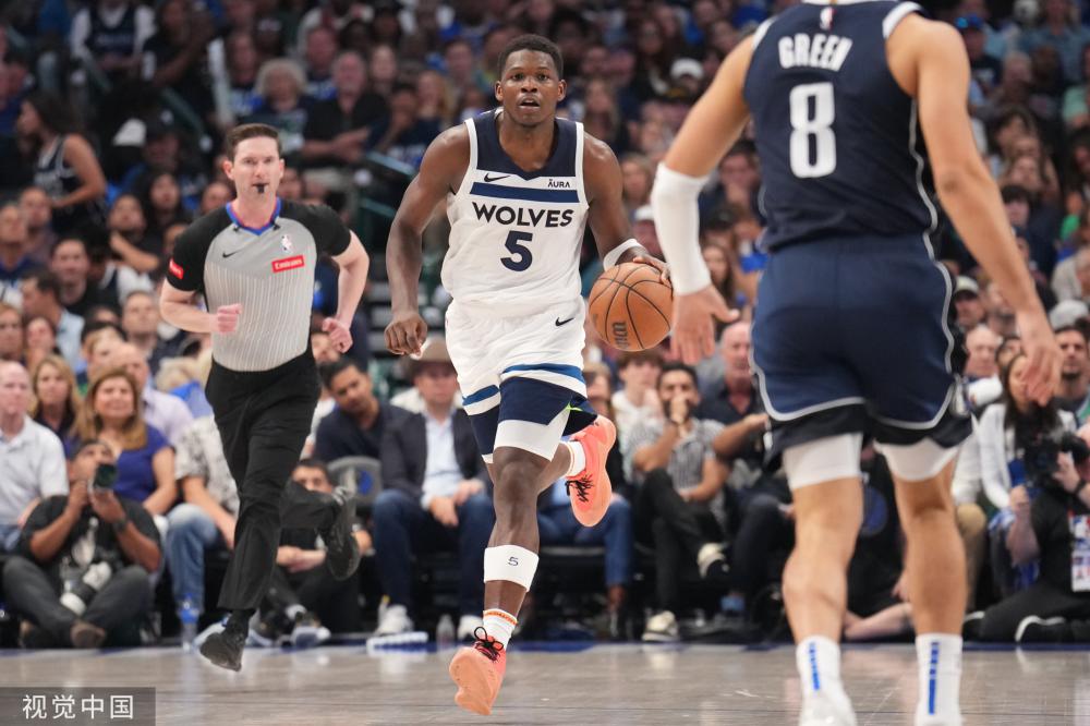 次展现了马 次展现了马