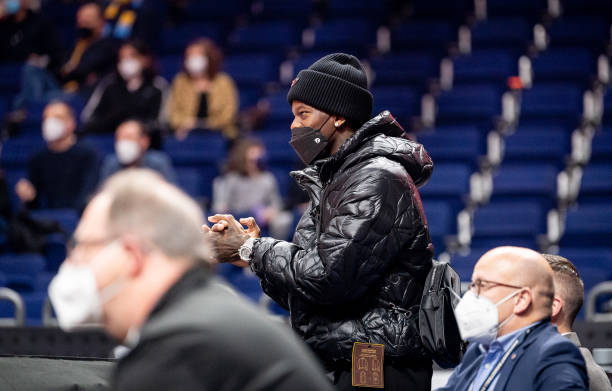 借着不懈的 借着不懈的